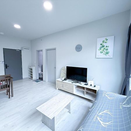 Vv Homestay Jesselton Quay Surla Sabah Mall Kk 亚庇贵赴行馆 Kota Kinabalu Exteriér fotografie
